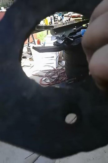 Homemade tool for cutting rubber