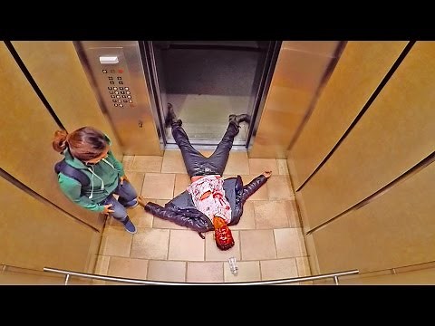 ZOMBIE PRANK! | HoomanTV