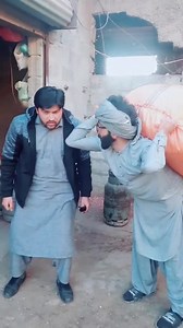 663K views · 10K reactions | چی کلہ خپل باتور ملگری تہ او وائی دلتہ مہ ورزہ خطرہ دہ او ھغہ بیا اوم زان تکڑہ تکڑہ کی بیا بہ یہ دا حل وی  | Said Munir | Facebook