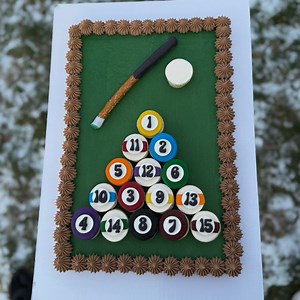 1M views · 32K reactions | Rack 'em up!  #milkandcookiecakes #cookiecake #asmr #pooltable #billards | Milk & Cookie Cakes | Facebook