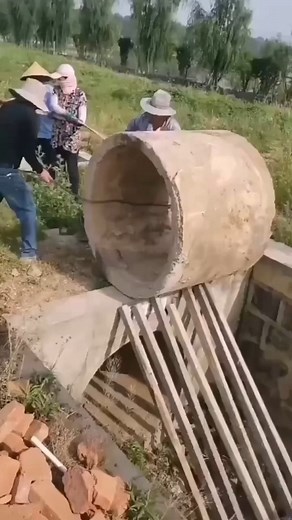 262K views · 1.1K reactions | Most Unsatisfaying Work Safety First Damage Concrete Pipe | Giant Machine | Facebook