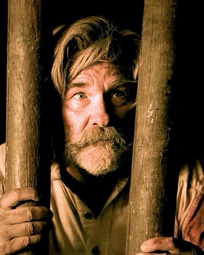 The MOST BRUTAL Death in Movie History? | Bone Tomahawk's Shocking Scene Analyzed