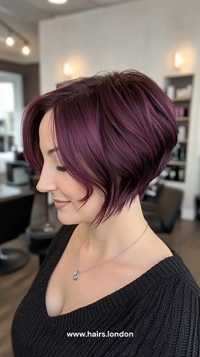 💫 Top 25 Wedge Haircut Ideas for Short & Thin Hair Clean lines, instant volume, and effortless style — wedge haircuts are perfect for giving short, thin hair a fuller look. ✨✂️ #WedgeHaircut #ThinHairStyles #ShortHairIdeas #HairInspo #VolumeHair | FashionTeens