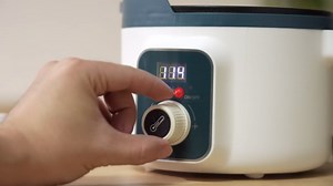 Handnatur Digital Candle Making Kit for Adults with Wax Melting Pot, 6 Candle Jars & Tealight Cups, DIY Wax Melts Kit for Beginners & Pros