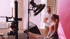 How to Use Clamshell Lighting for Portraits