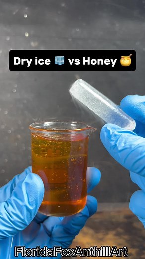Dry Ice vs Honey: Satisfying Science Experiment (ASMR)