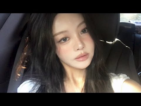 I’m going to show you this summer’s trendy makeup with Kits’ Teacher Umji, who works exclusively ...