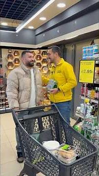 Sizi de bekleriz alışverişe 😀 #enişte #komedi #esnafeko #reklam