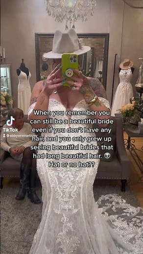 Bald Bride comin’ thru! 💍👽💕 #bridalmakeup #2023bride #alopeciaawareness #alopecia #weddingdress