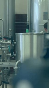 Wissenschaftler im Labor arbeiten mit Geräten,: Stockvideos & Filmmaterial (100 % lizenzfrei) 3994539395 | Shutterstock