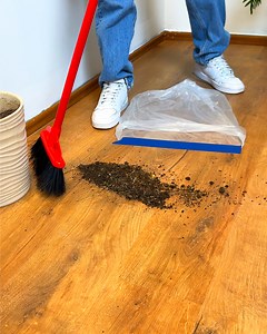 This hack makes cleaning so much easier 🧹