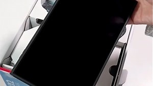 Switch开箱惊喜时刻：一键开启游戏新体验，大屏小屏自由切换，掌上即刻畅玩热门大作，高清画质流畅运行，Type-C快充边玩边充，便携设计通勤旅途不无聊，分享我_哔哩哔哩_bilibili