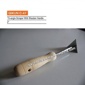 [Hot Item] C-47 Construction Decoration Paint Hardware Hand Tools Triangle Scraper with Wooden Handle