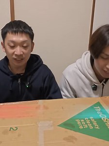 大食いトライアスロンで勝利を目指せ！