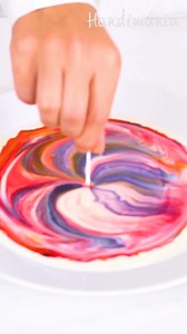 Colored Milk Experiment! 😮 All you need is milk, food coloring and dish liquid 😍🙃 | Handimania