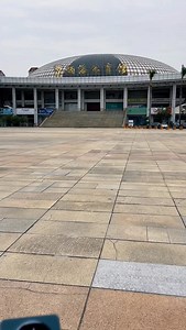 1.4K reactions · 5 comments | Once you get it in your hands, you will understand why Richard Yu called it "powerful" at the press conference. It is hard to imagine that the full-blooded folding screen can be made so thin #HuaweiMateX6 #PowerfulFlying | Trendy Tech Review | Facebook