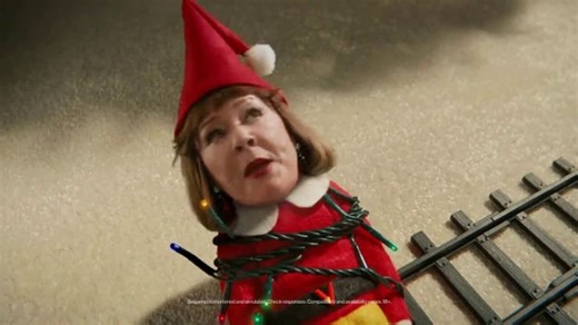 Verizon TV Spot, 'Holiday: Melissa Elf: A Little Help: Google Pixel 10 Watch Tab' Featuring Melissa McCarthy