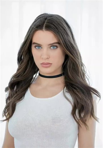 LANA RHOADES