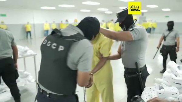 US deports hundreds of immigrants despite court order barring the move