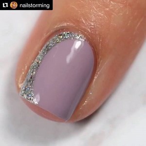 1.4K views | INTERMEDIATE DESIGN TUTORIAL by #Repost Nailstorming ・・・ Glitter eclipse ✨ - Products used: Base: “Just The Way You Arctic” @essie Shimmer: “Celeb City” Sally Hansen Glitter: “Glitter Bug” Different Dimension Top coat: Glisten & Glow | Bliss Kiss | Facebook