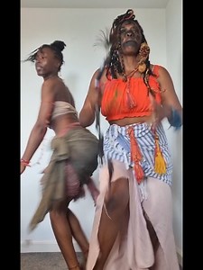 Queen Nandi and Handmaiden Asnat officially being taken to Sunyani | queen mandi