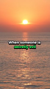 207K views · 2.4K reactions | Hidden warning signs someone is secretly evil  #evil #evilpeople #evilperson #psychology #toxic #toxicpeople | Psychology Scholar | Facebook