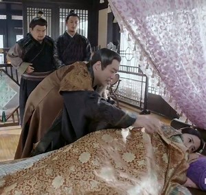 65K views · 989 reactions | Ko muốn Trần Dục (Cũng chính là Liên Y Khách) rơi vào vòng nguy hiểm, Bất Khí liền nghĩ ra cách treo thưởng cho người nào tóm được chàng, mục đích là ngầm thông báo chàng đừng tới nơi này. (Tiểu nữ Hoa Bất Khí- Lâm Y Thần, Trương Bân Bân) | One Hand Man | Facebook