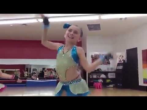 Boys in Makeup & Dressing up - 3