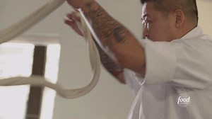 The ultimate show in Las Vegas is all about hand-pulled noodles! The chefs take over Mr. Chow on #VegasChefPrizefight TONIGHT at 10|9c. | Food Network