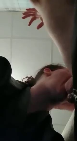 Good little slut needed a better grade on her test I ask her what do I get this dumb white whore let me cum all down her tight wet throat like a good girl #kinky #cum #orgasm #deepthroat #throatpie