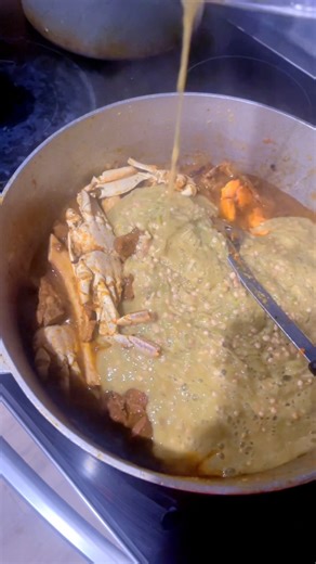 12K views · 274 reactions | Map apran fe tomtom (fufu) pou premye fwa mwen boule men mwen #haitiantiktok #haitianfood #haitianfood #pourtoi | Esther and Christo | Facebook