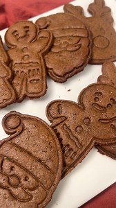 107K views · 143 reactions | We just have to ask...do you know the muffin man?  We want to know! What do you love? What do you crave? Tell us in this quick survey, tap here  https://bit.ly/3OFWCJj | Tastemade | Facebook