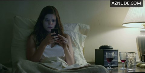 Kate Mara Sexy Scene in House Of Cards