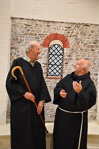 Pelagius and Augustine need YOUR support as they hold nothing back in this historic debate. Expect a rowdy and no-holds-barred debate from this passionate pair, with the audience encouraged to join in on the action! Book your ticket now: https://ow.ly/NBUQ50Pgo44 ~ #StAlbans #StAlbansCathedral #Debate | St Albans Cathedral