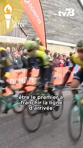 JO 2024 : Découvrez la Course en Ligne de Cyclisme sur Route ! 🚴‍♀️ Les épreuves de cyclisme sur route ont commencé hier dans les Yvelines. Aujourd'hui, c'est au tour des femmes de se lancer sur le parcours ! La course en ligne, c’est simple : tous les coureurs partent en même temps du même endroit en peloton, et le premier à franchir la ligne d’arrivée remporte la victoire ! Les femmes devront aujourd’hui parcourir 158 km, avec une grande incursion dans la vallée de Chevreuse. Un peloton de 90