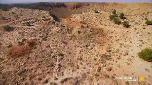 America has some show-stopping views – and we’ve managed to pack most of them into a single episode. Take to the skies with Aerial America: Roadside Attractions, starting at 10 pm, on Freeview 99, Freesat 175, SKY 195/889, Virgin 295. | Smithsonian Channel