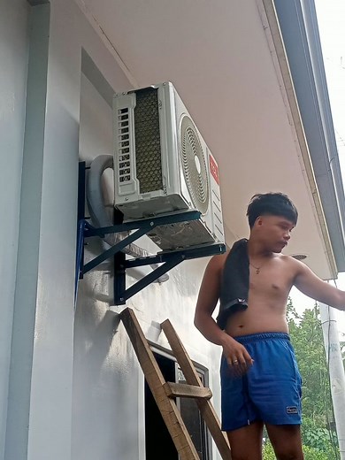 ✅free installation package ✅10FT cupper tube ✅ Wire indoor to outdoor unit ✅ Bracket for outdoor unit ✅1lenght PVC pipe for drainage system ✅1yrear parts 5years compressor warranty Available brand TCL Carier LG Samsung Koppel ‼️ AA&C Toper Aircon Refrigeration Repair services 👉#09381359604 | Christopher L. Mantiza