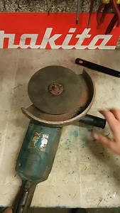 47K views · 1.1K reactions | Power tools. If you have ever had a jammed grinder nut, you will understand the value of this tip. #tools #powertools #grinder #drill #tip #hack #howto #asmr #forthemen | Deandohertygreaser | Facebook