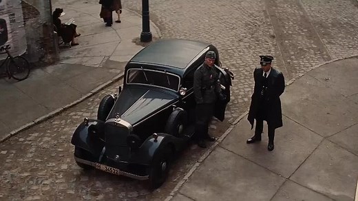 Inglourious Bastards.2009.1080p.BrRip.x264.YIFY