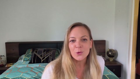 Tiffany Leiddi (ONLYFANS) - Les Duels - Episode 1 - Football