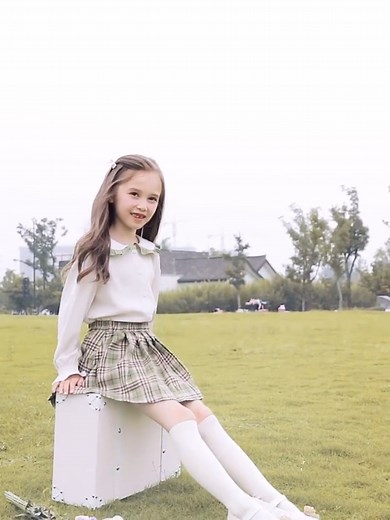 Watch little girl mini skirt on Amazon Live