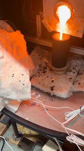 Test pours on the APS small vac unit. | Advanced Process Systems,LLC