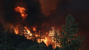 UPDATE: Tamarack Fire estimated at 24,000 acres, 0% containment; 7 structures lost