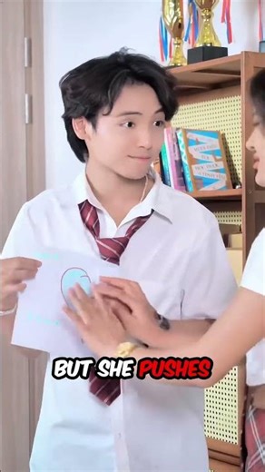 New Student Gives Crush a SURPRISE!