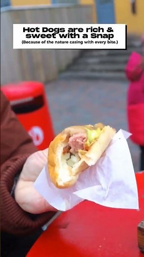 Baejarins Beztu Pylsur- The Best Icelandic Hot Dog-Made of Lamb,Beef & Pork-Where to eat in Iceland