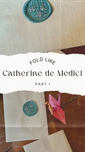 Fold a letter like Catherine de Medici: Part I #letterlocking #letterfolding #historicletters #medici @Letterlocking Inspired by Catherine de’ Medici’s concealed spiral-locked letter to Raimond de Beccarie (c.1570). Source: Jana Dambrogio, Daniel Starza Smith, and the Unlocking History Research Group. Title: “Catherine de’ Medici’s concealed spiral-locked letter to Raimond de Beccarie (c.1570),” Letterlocking Instructional Videos. Unlocking History number 0224/Letterlocking Unique Video number: