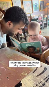 ✨☕️ From baby babble in cafés to picture books shared over oat milk foam – it’s in these everyday, undistracted moments that connection takes root. 💛 No big plans needed. Just presence, warmth, and eye contact. 🫶 When you slow down and tune in, you’re showing her she matters – and that love can be quiet, simple, and deeply felt. 💕🎥 @ivf_griggsjourneyto3 #LoveveryEurope #ParentWithPurpose #ConnectedParenting #EverydayMoments #LoveveryBooks | Lovevery Europe