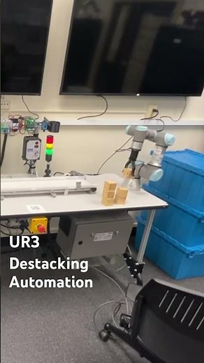 Programming a UR3 Robotic Arm. Automation made possible with ROS 2.