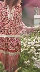 En bestselger fra Paris Vakker bohemsk-inspirert kjole i 100% viskose. Nå tilgjengelig i vår nettbutikk. 1199,- | Dorothea | Facebook