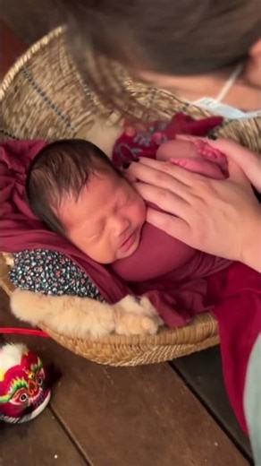 These tiny humans even have their belly buttons attached #baby #newbornphotography